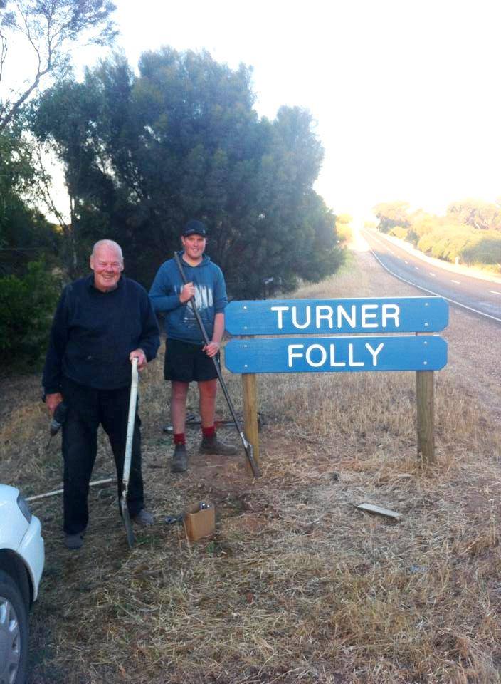 Turner Folly, Emu Ridge Eucalyptus oil Kangaroo Island