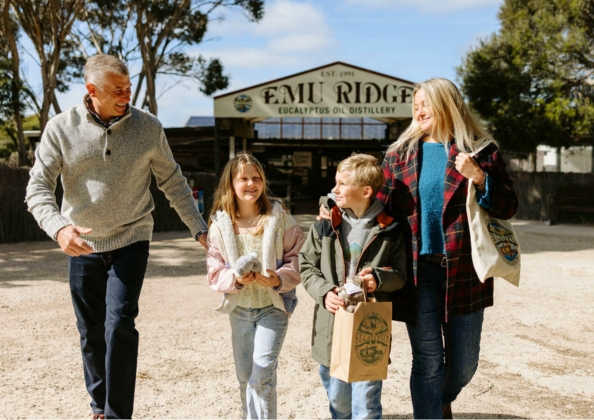 blog featured images Ruby & Jack's Mystery Trail at Emu Ridge Eucalyptus Distillery Kangaroo Island